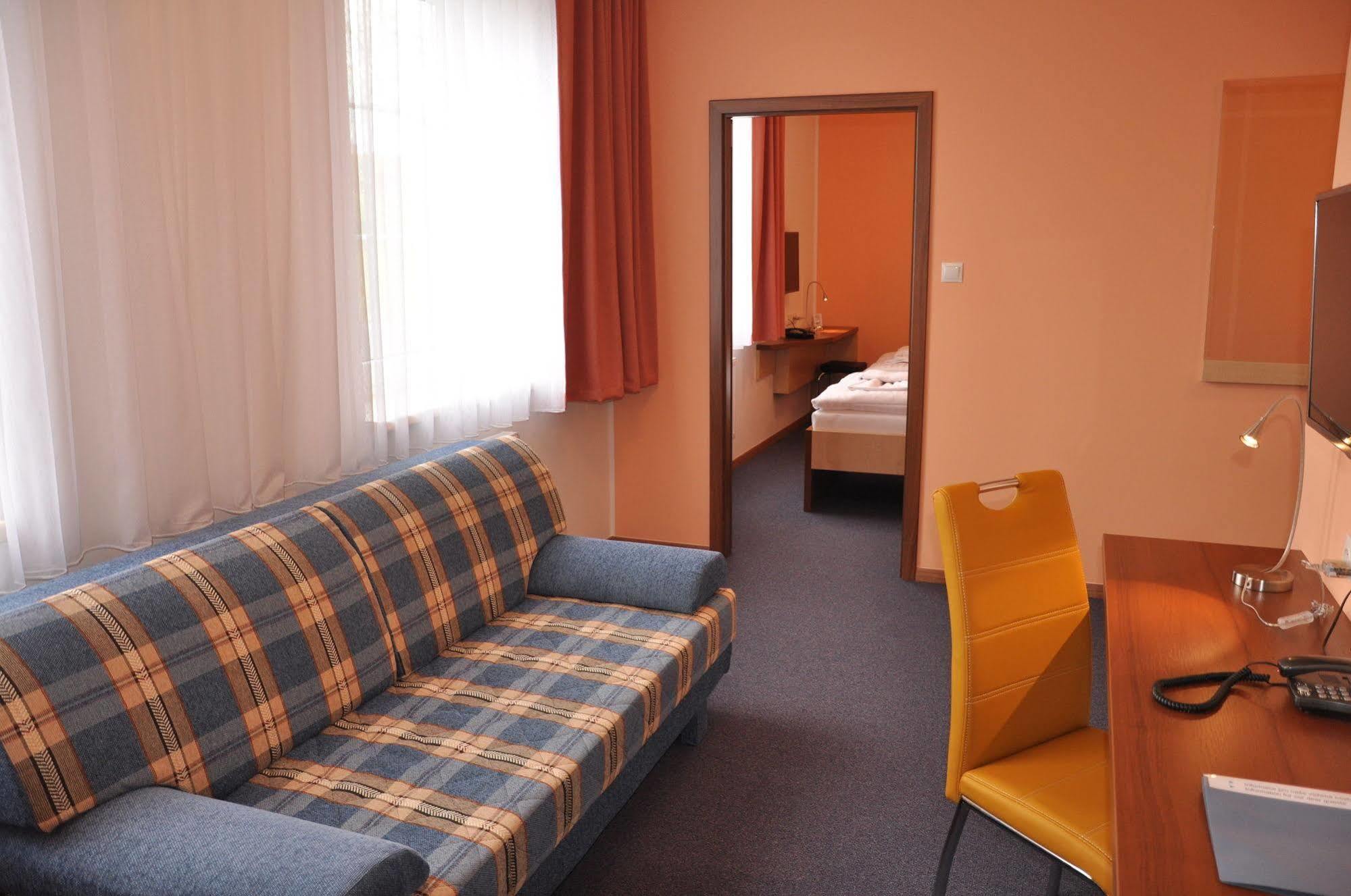 Hotel Nikolas Ostrava Luaran gambar