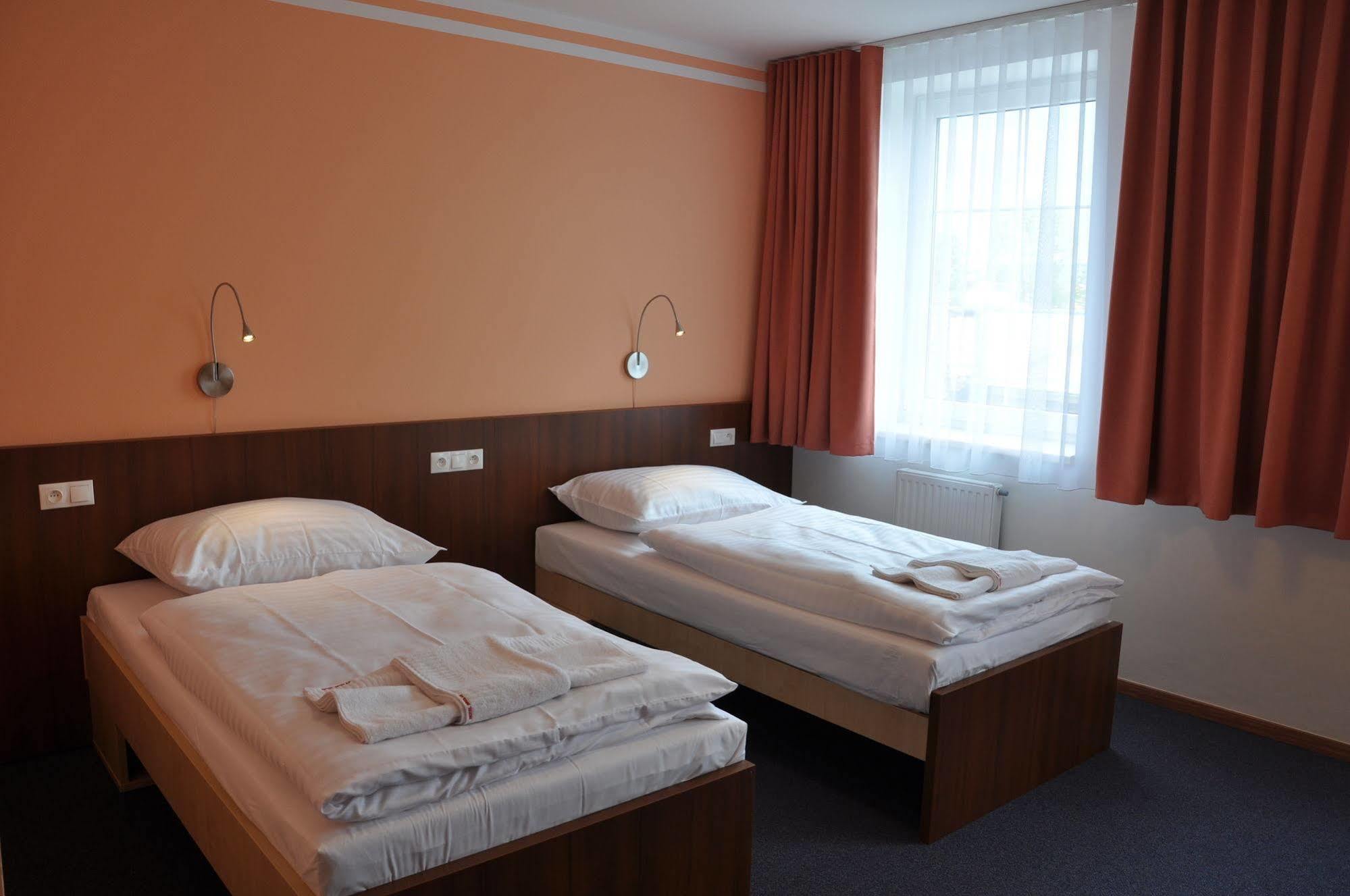 Hotel Nikolas Ostrava Luaran gambar