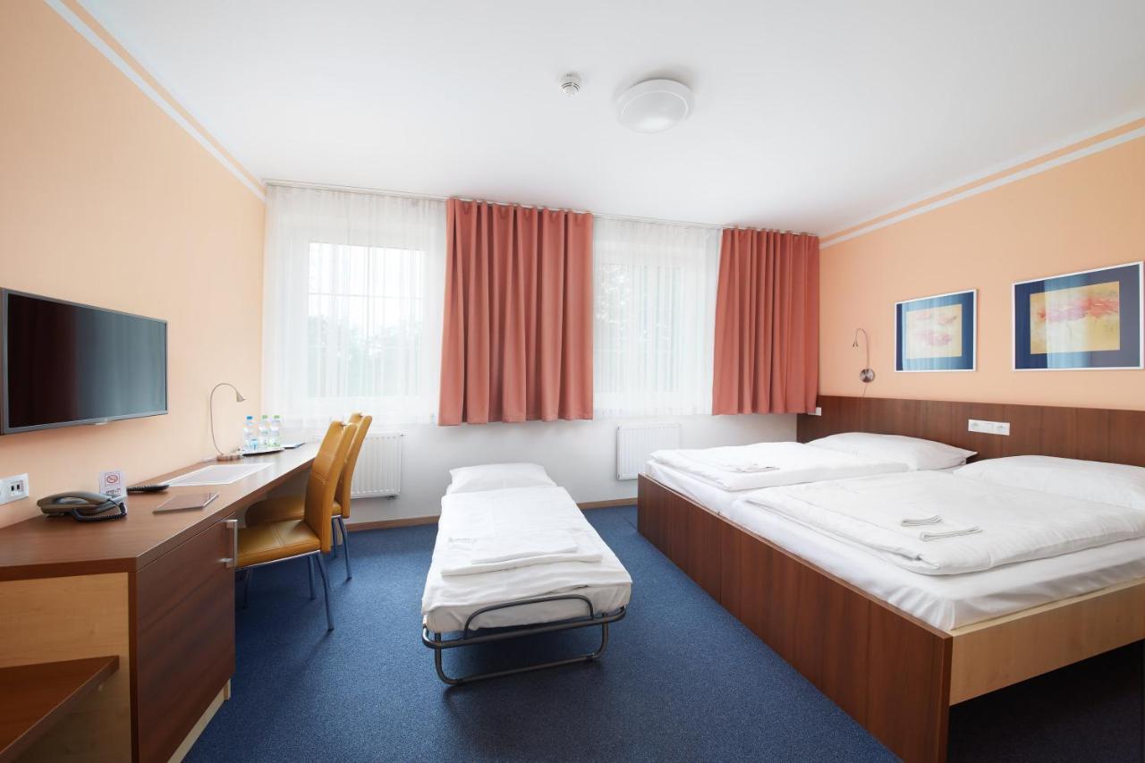 Hotel Nikolas Ostrava Luaran gambar